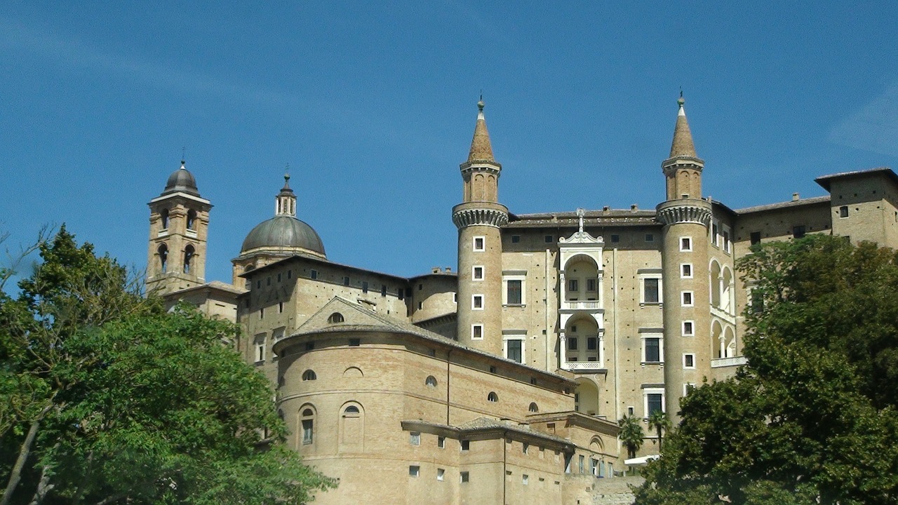 Urbino – La via dei presepi 